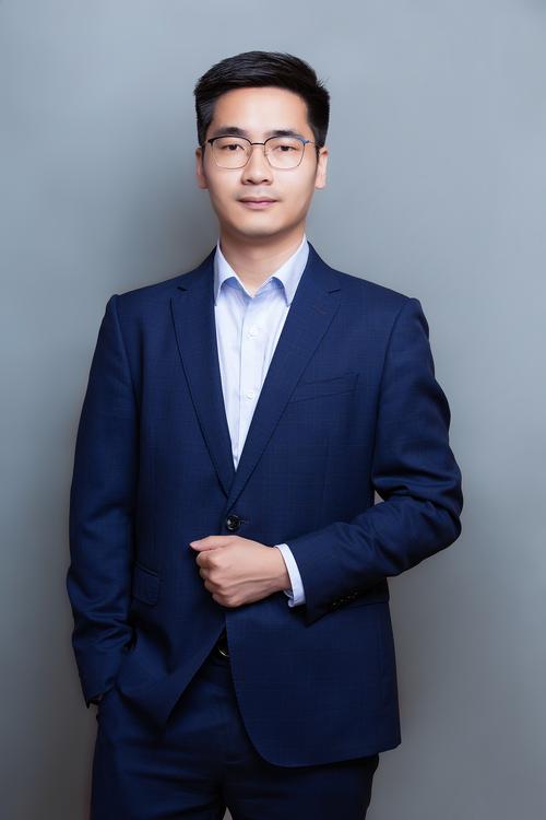 冯坡泰 动态图形设计负责人